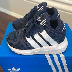 Adidas Swift Run Baby Sneakers size 4